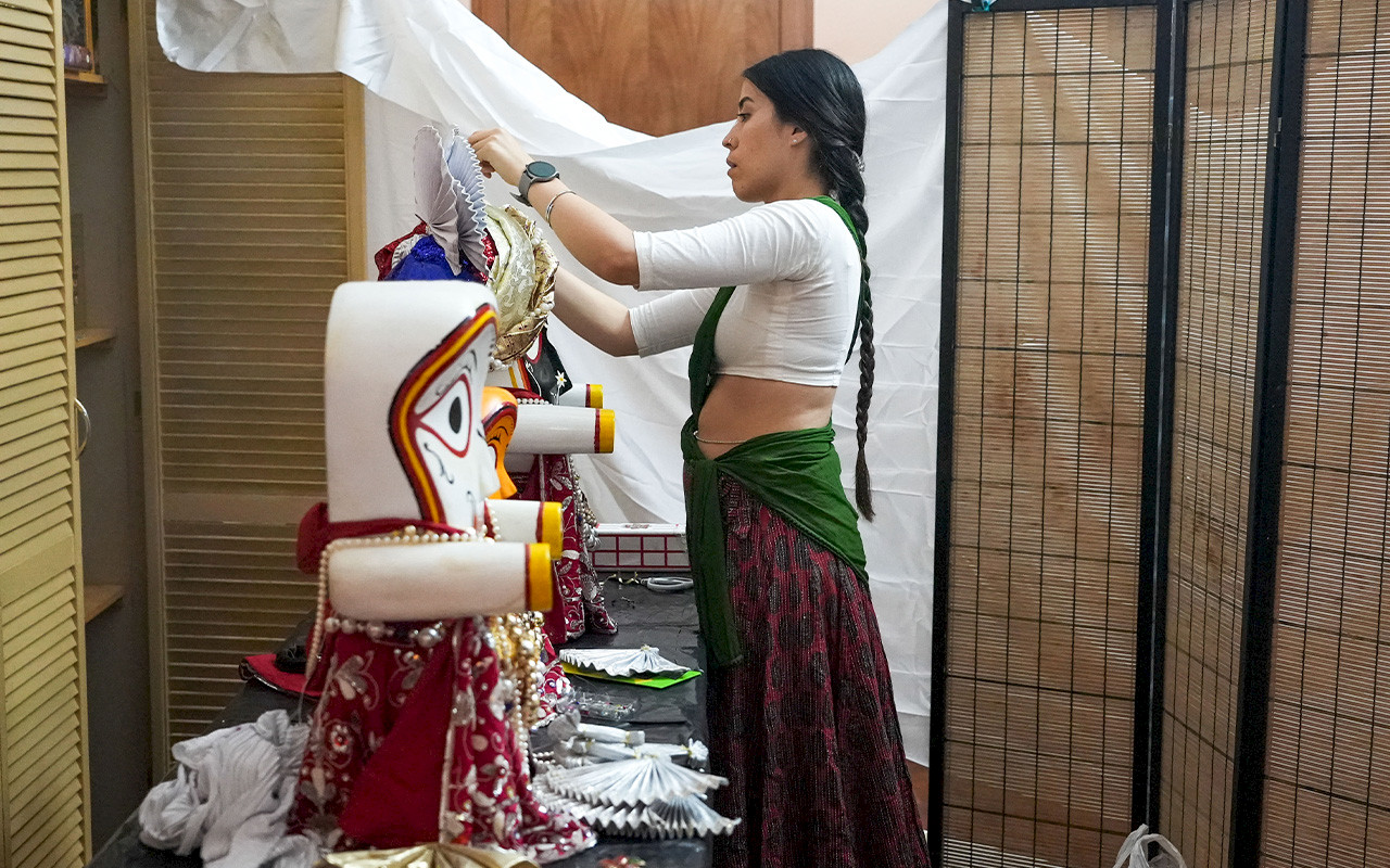 Fieldwork Notes: Filming the Ratha Yatra in Barcelona (Hindu images) illustration